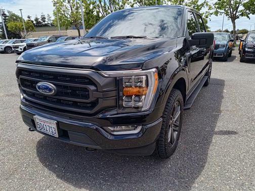 Agate Black Metallic 2022 Ford F-150 XLT