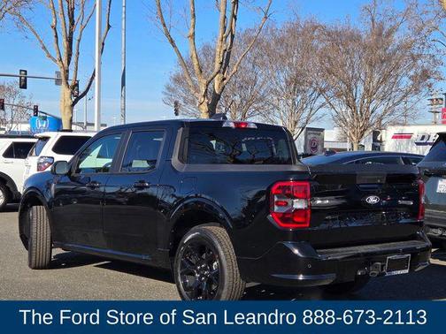 2026 Ford Maverick Lobo Standard