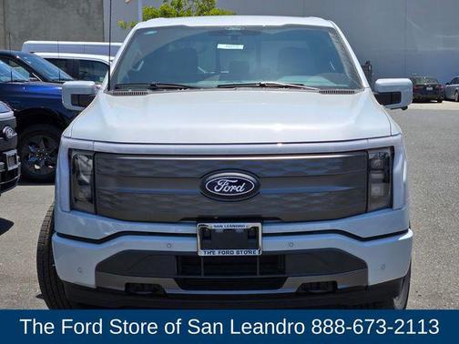 2025 Ford F-150 Lightning LARIAT