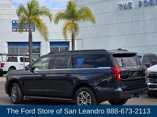 2025 Ford Expedition Max Active 4x4