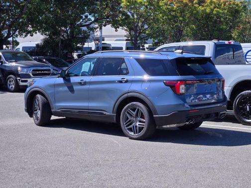 Vapor Blue Metallic 2025 Ford Explorer ST