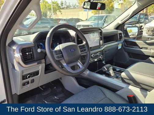 2025 Ford F-150 Lightning XLT