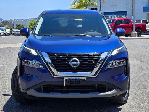 Caspian Blue Metallic 2023 Nissan Rogue SV