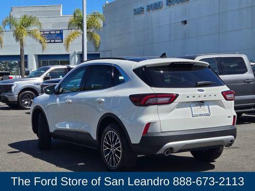 2025 Ford Escape PHEV SE