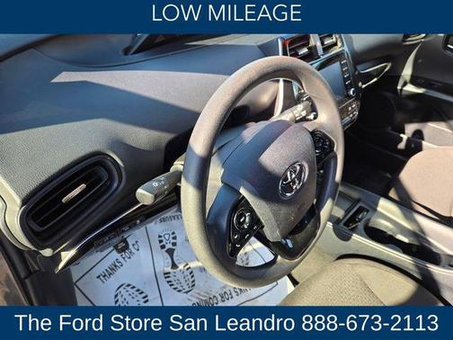 2020 Toyota Prius LE