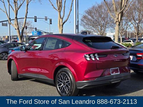 2025 Ford Mustang Mach-E Premium