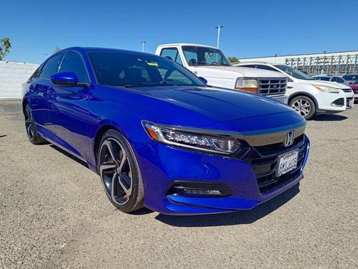 Still Night Pearl 2019 Honda Accord Sport