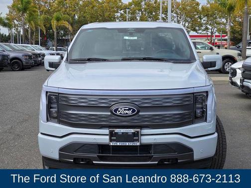 2025 Ford F-150 Lightning LARIAT