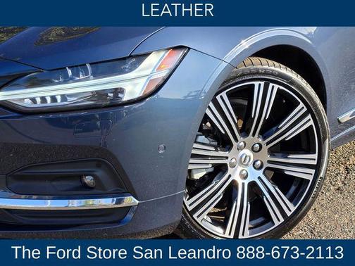 2022 Volvo S90 B6 Inscription