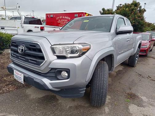 2016 Toyota Tacoma SR5