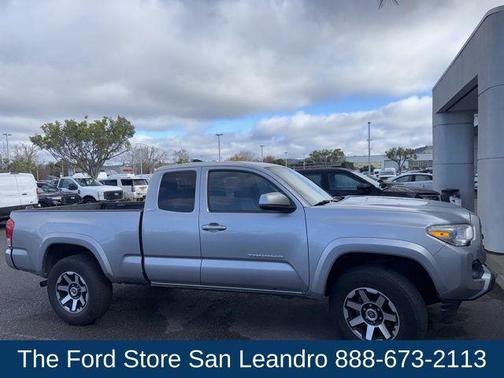 2016 Toyota Tacoma SR5