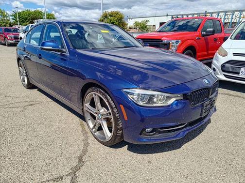 Mediterranean Blue Metallic 2017 BMW 330 330i