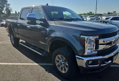 Magnetic Metallic 2019 Ford F-250 XLT
