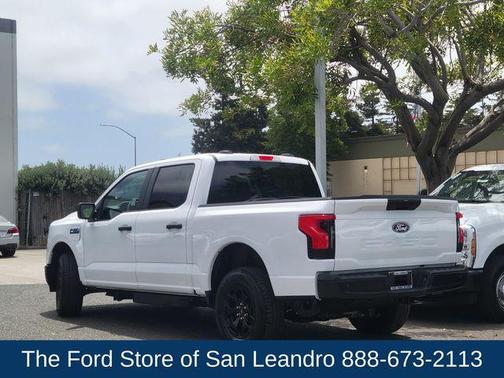 2025 Ford F-150 Lightning Pro