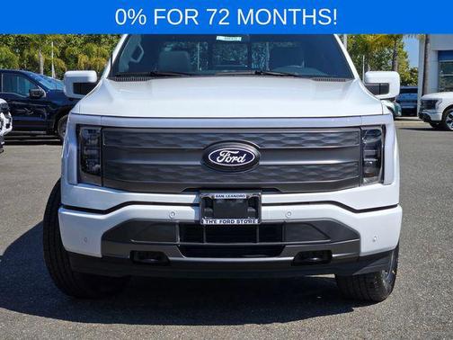 2025 Ford F-150 Lightning LARIAT