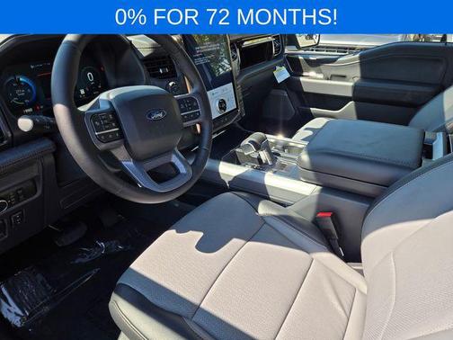 2025 Ford F-150 Lightning LARIAT