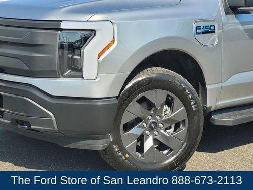 2025 Ford F-150 Lightning Pro
