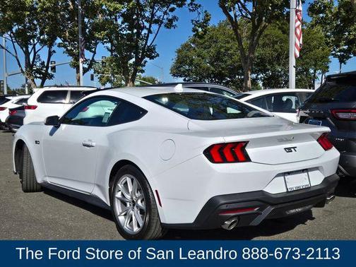 Oxford White 2025 Ford Mustang GT Premium
