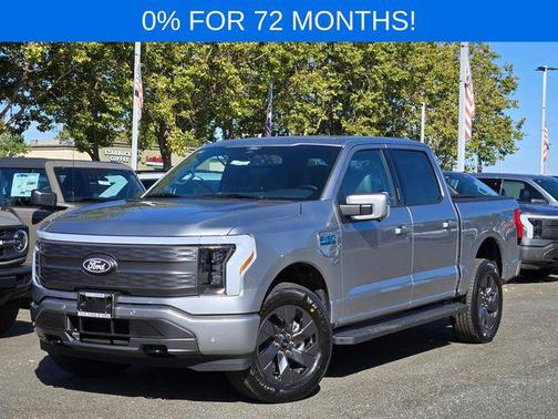 2025 Ford F-150 Lightning Flash