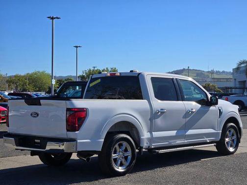 Oxford White 2025 Ford F-150 XLT