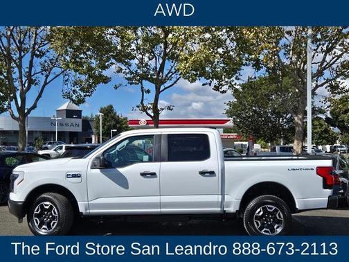 2024 Ford F-150 Lightning Pro