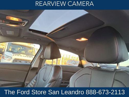 2022 Hyundai ELANTRA Limited