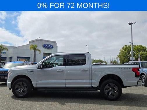 2025 Ford F-150 Lightning Flash