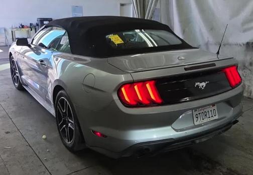 2022 Ford Mustang EcoBoost Premium