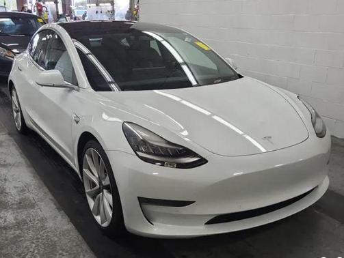 2019 Tesla Model 3 Performance