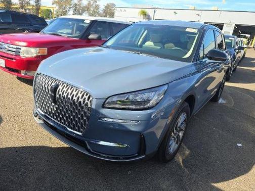 2025 Lincoln Corsair Premiere