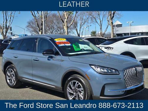 2025 Lincoln Corsair Premiere