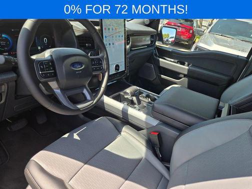2025 Ford F-150 Lightning LARIAT