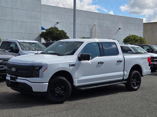 2025 Ford F-150 Lightning XLT