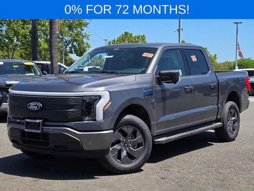 2025 Ford F-150 Lightning Flash