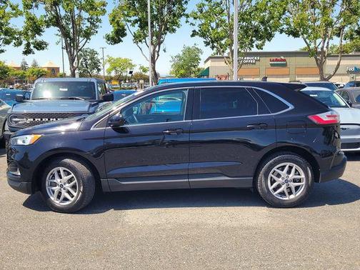 Agate Black Metallic 2021 Ford Edge SEL