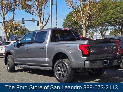 2025 Ford F-150 Lightning Flash