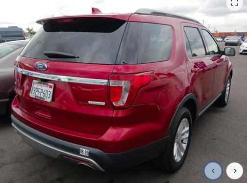 Ruby Red Metallic Tinted Clearcoat 2017 Ford Explorer XLT
