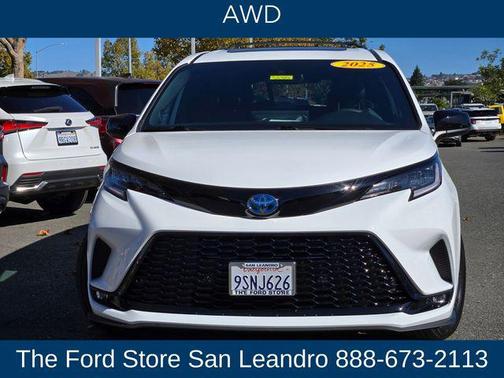 2025 Toyota Sienna XSE 7 Passenger