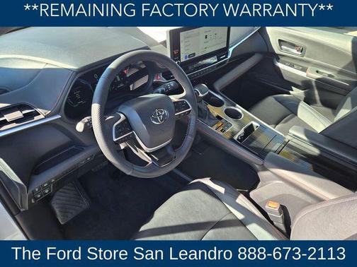 2025 Toyota Sienna XSE 7 Passenger