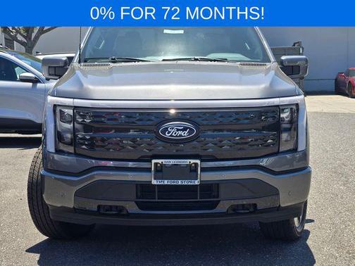 2025 Ford F-150 Lightning Platinum