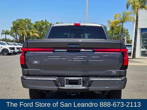 2025 Ford F-150 Lightning Platinum