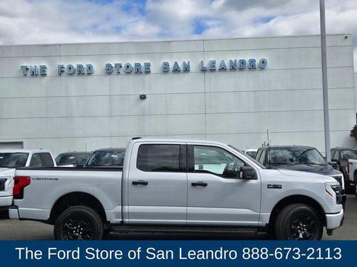 2025 Ford F-150 Lightning XLT