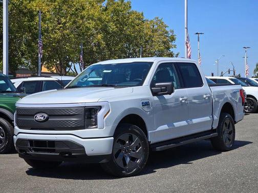 Space White Metallic 2025 Ford F-150 Lightning Flash