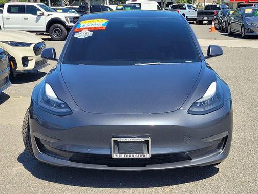 Midnight Silver Metallic 2022 Tesla Model 3 Long Range