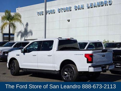 2025 Ford F-150 Lightning Flash