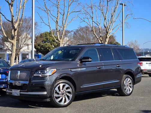 2023 Lincoln Navigator Reserve