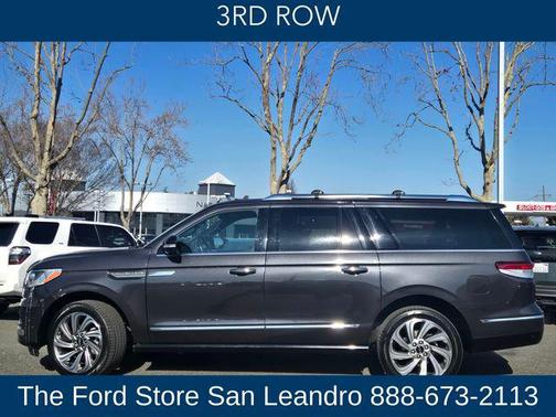 2023 Lincoln Navigator Reserve