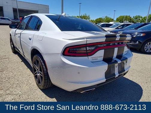 Ivory Tri-Coat Pearl 2015 Dodge Charger SXT