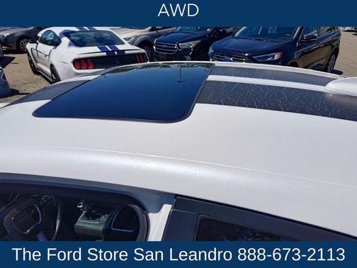 Ivory Tri-Coat Pearl 2015 Dodge Charger SXT