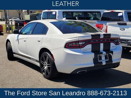 Ivory Tri-Coat Pearl 2015 Dodge Charger SXT